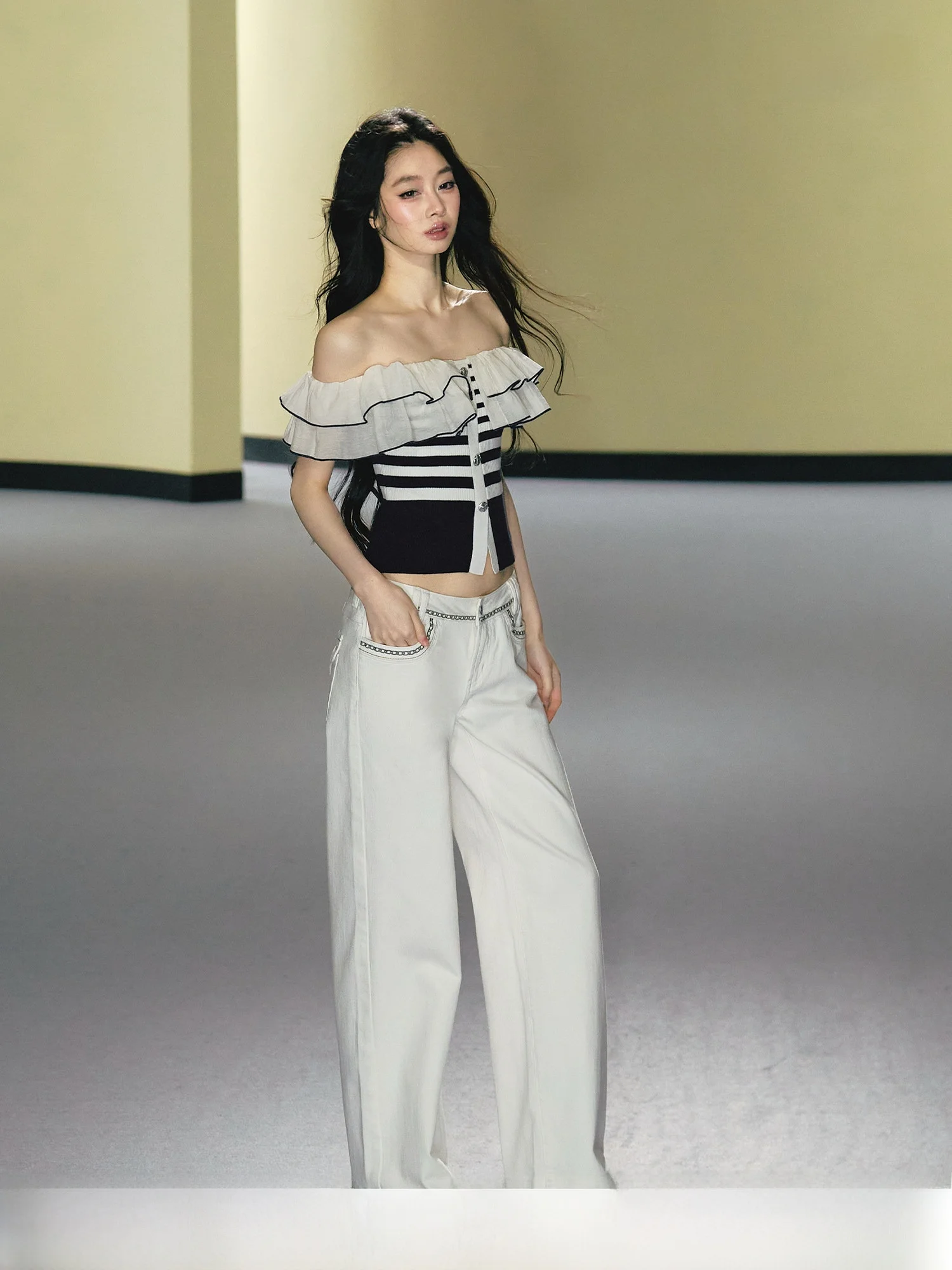 

Джинсы AGAM Original Heavyweight с вышивкой, расклешенные, классические, свободные, широкие штанины, низкая посадка, на молнии, машинная вышивка