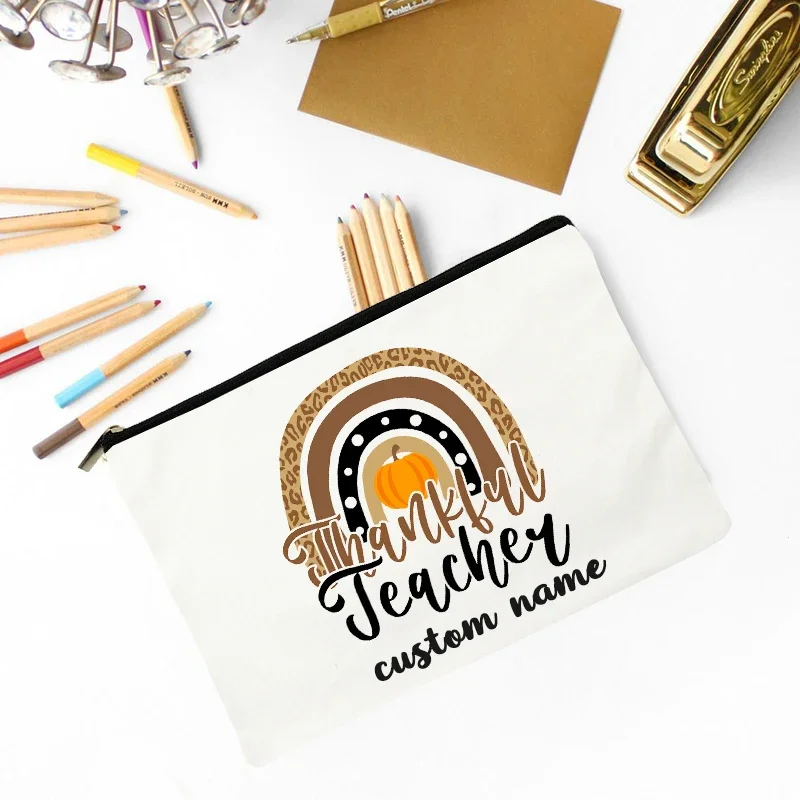 make up tas tas met naam gepersonaliseerde tas gepersonaliseerde cadeau Gepersonaliseerde Thanksgiving Gift Dankbaar Leraar Canvas Cosmetische Organizer Leraren Survival Kit Make-Up Tas Leraar Regenboog Tas