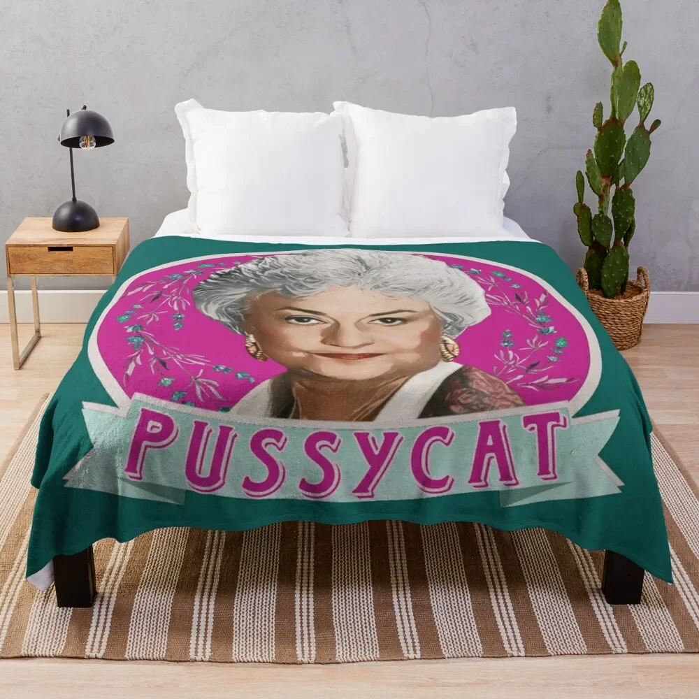 

Dorothy Zbornak - Pussycat Throw Blanket Beach Loose Blankets