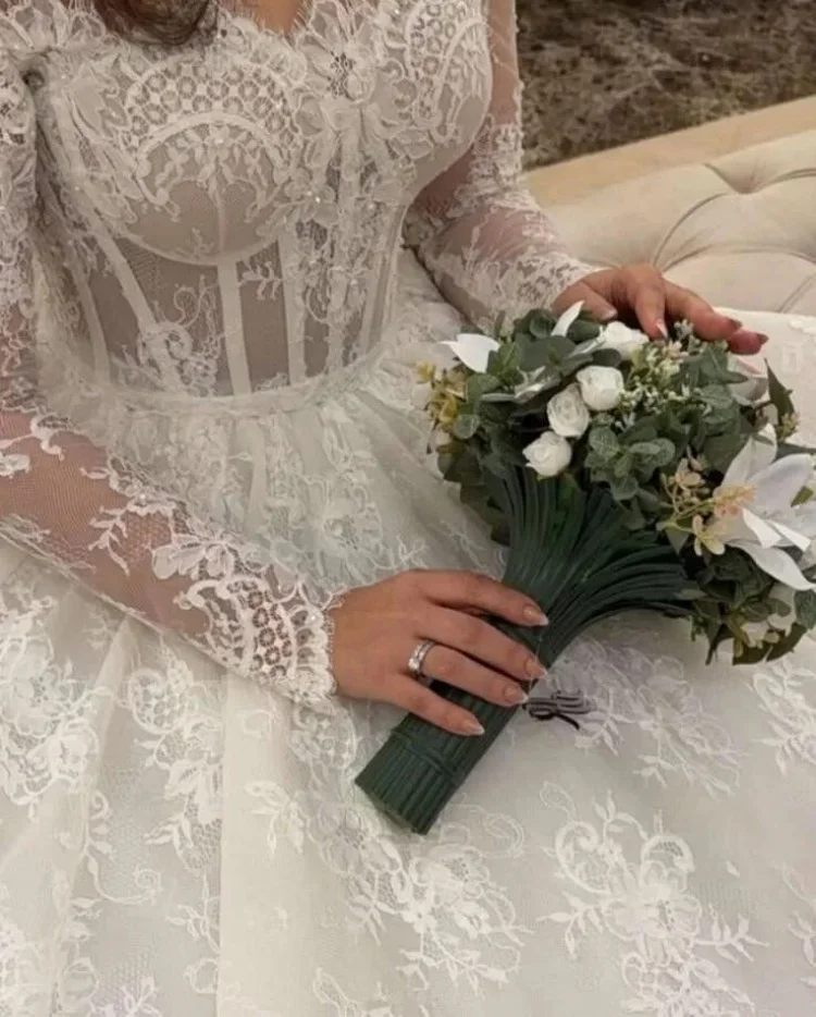 تخصيص الرقبة شير انظر من خلال الدانتيل يزين فستان الزفاف Vestidos Noivas Ballgown طويلة الأكمام الأميرة ثوب الزفاف #2