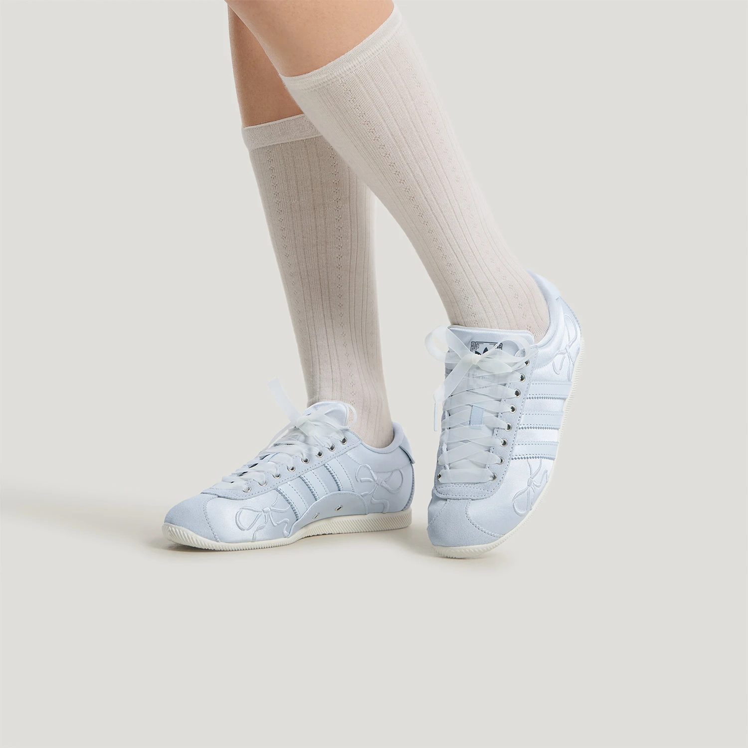Adidas genuine clover women's thin soled fashionable and lightweight casual shoes HQ5199
