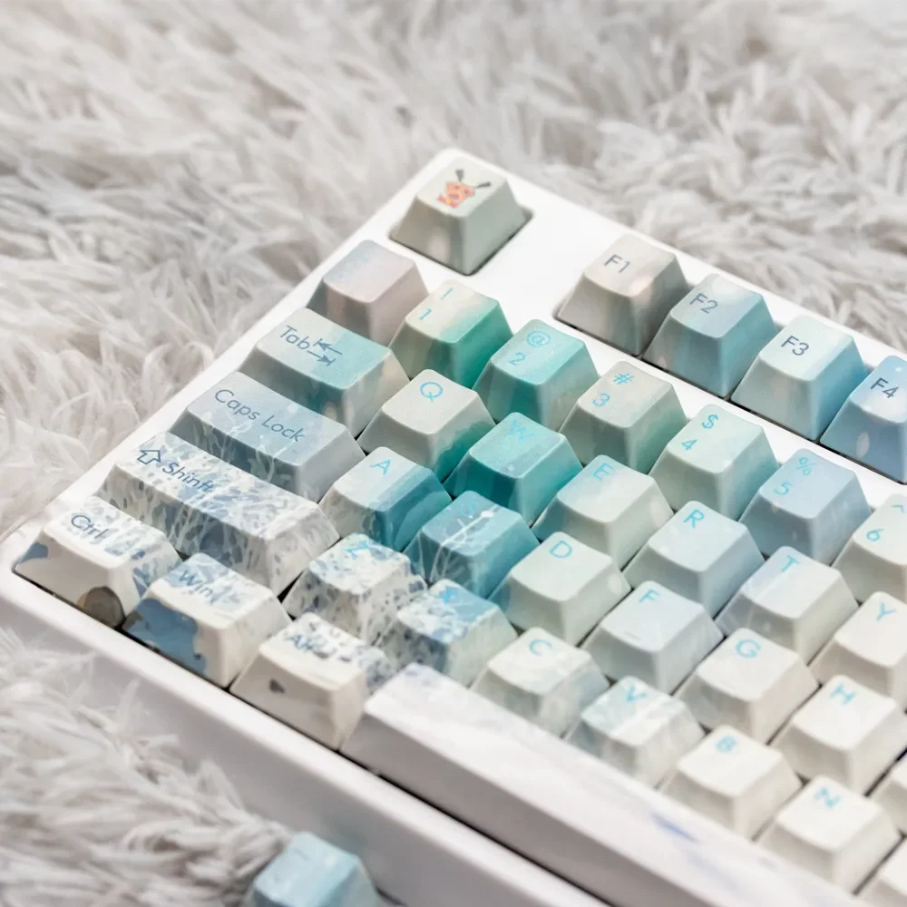 

Winter Deer PBT five-sided sublimation keycaps Mechanical keyboard special keys Original highly personalized keycaps