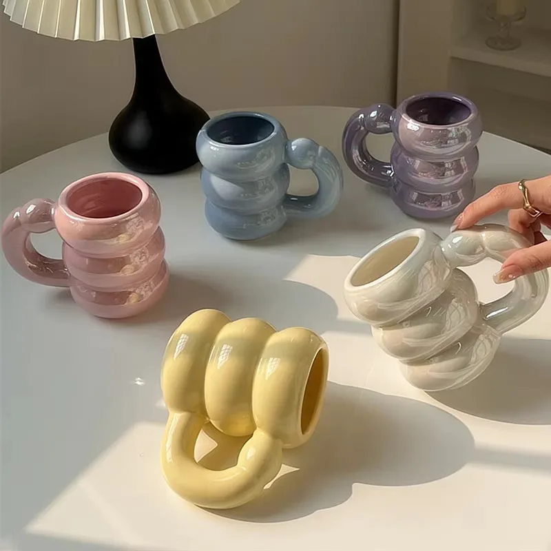 Taza regordeta de cerámica de 420ml, taza de café nórdica creativa, tazas bonitas de nube de té de la tarde para oficina, utensilios de cocina para beber, accesorios para el hogar