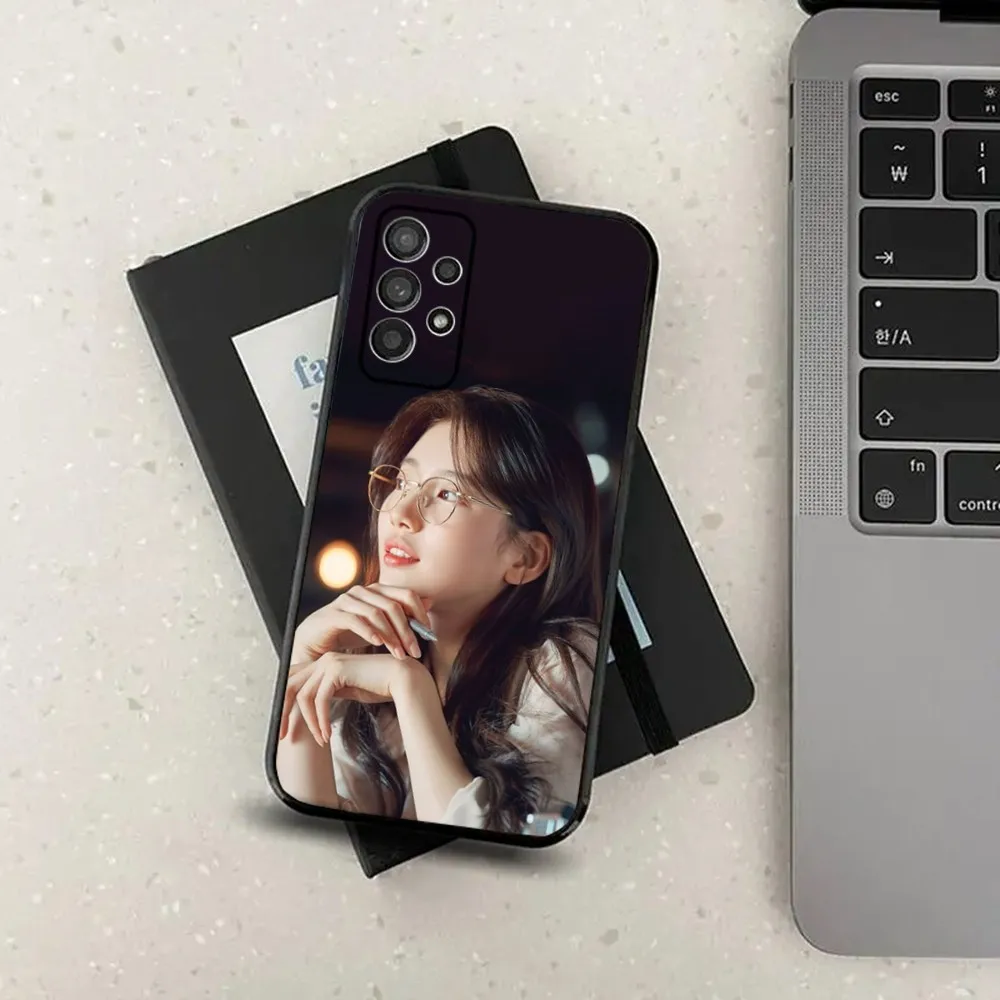 Bae S-Suzy actor Phone Case For Samsung S24,S21,S22,S23,S30,Ultra,S20,Plus,Fe,Lite,Note,10,9,5G Black Soft Cover