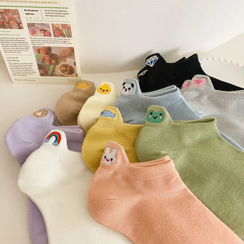 5 Pair Cute Embroidery Animal Women Socks Spring Summer Short Shallow Mouth Fashion Rainbow Female Low Cube Socks Set