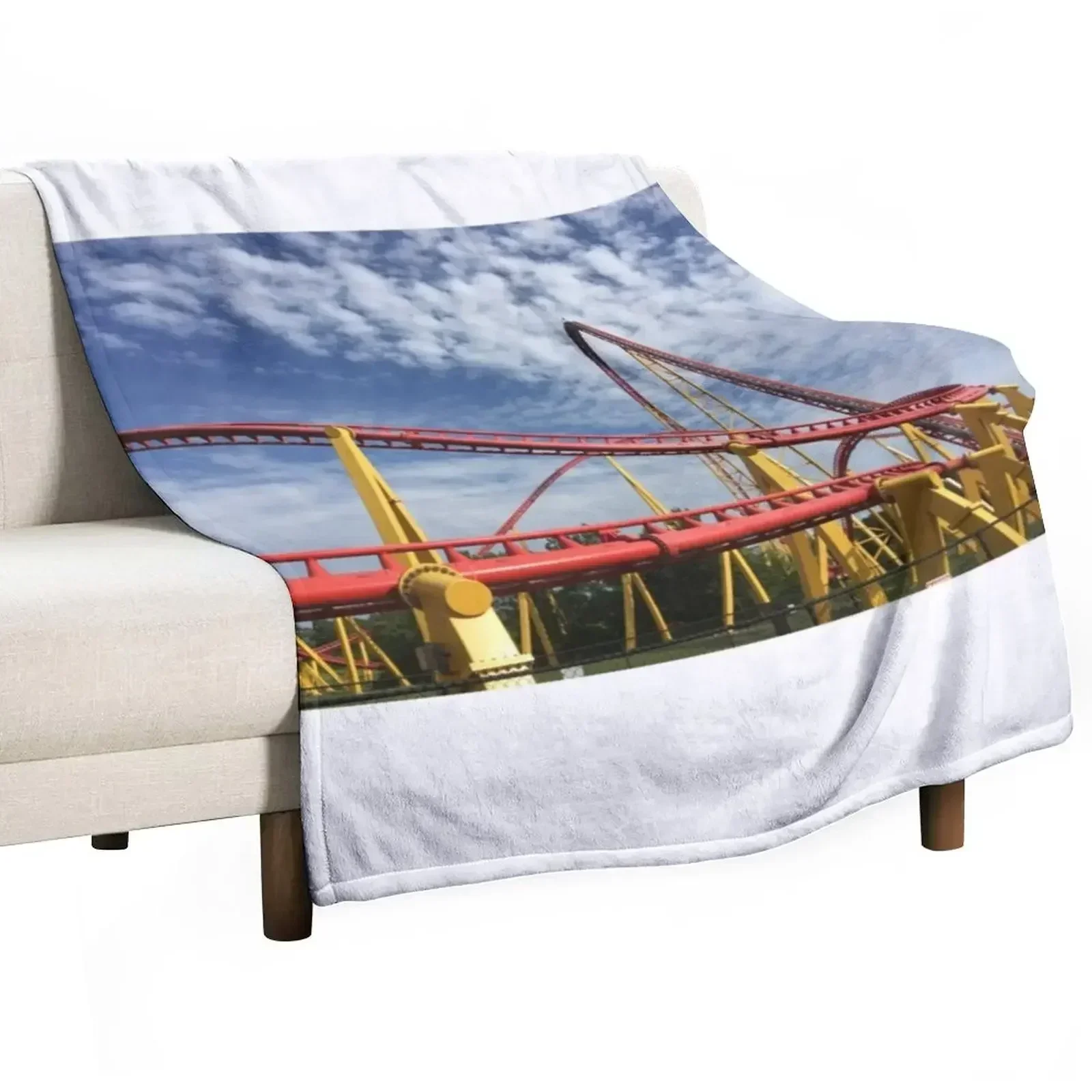 

Intimidator 305 Premium Scoop T-Shirt Throw Blanket Giant Sofa Hairy halloween Blankets