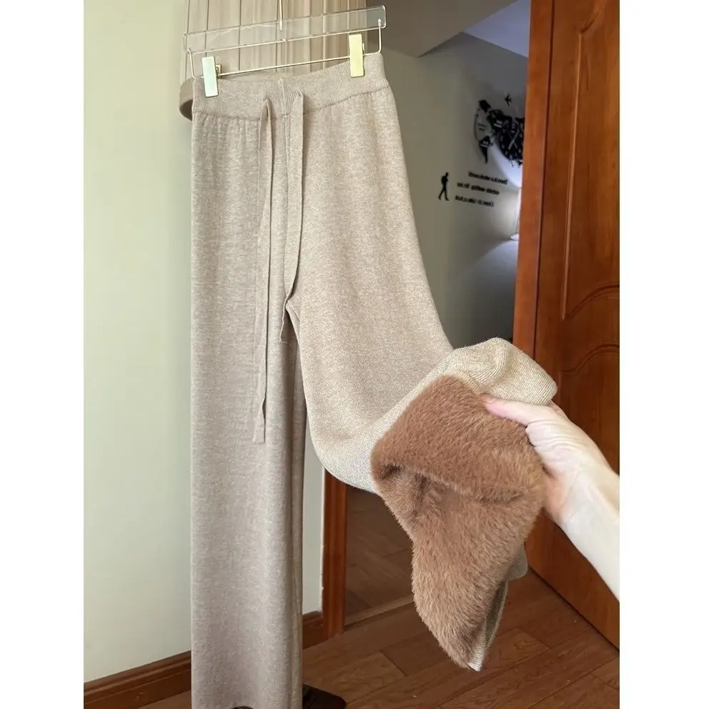 One Piece Velvet Knitted Wide Leg Pants for Women in Autumn and Winter, High Waisted Floor Length Pants, Thick and Casual