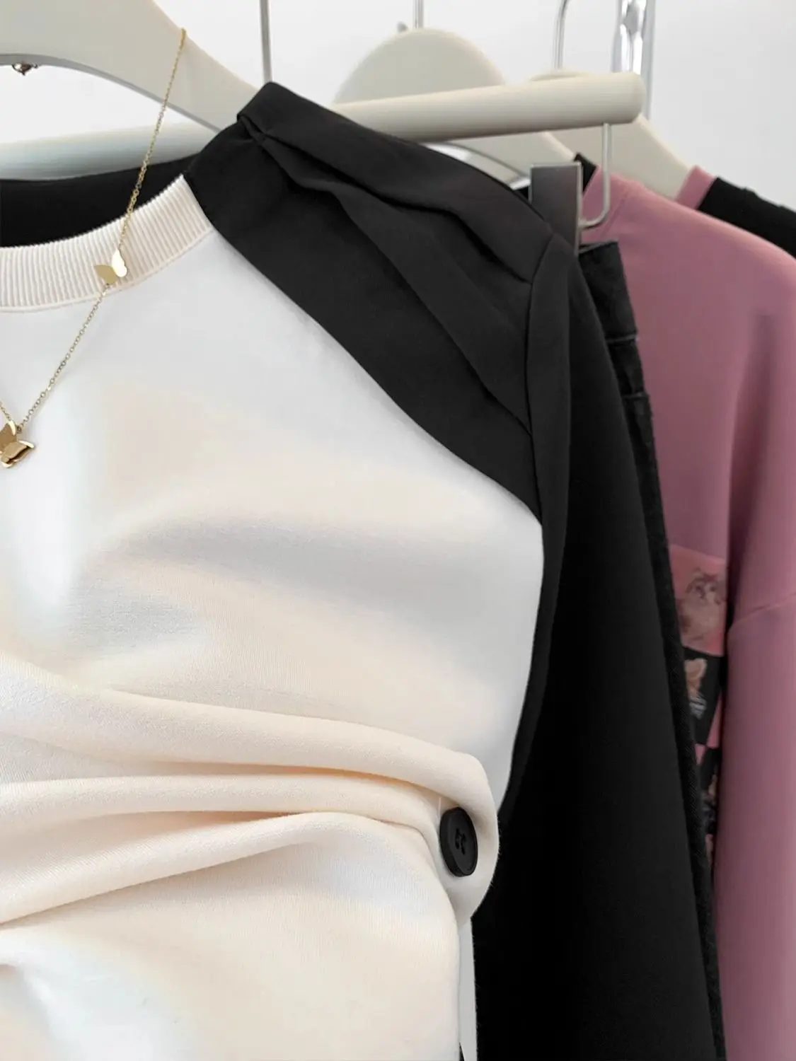 Sudadera corta de manga raglán con bloques de Color para mujer, nueva camiseta pequeña de manga larga para primavera