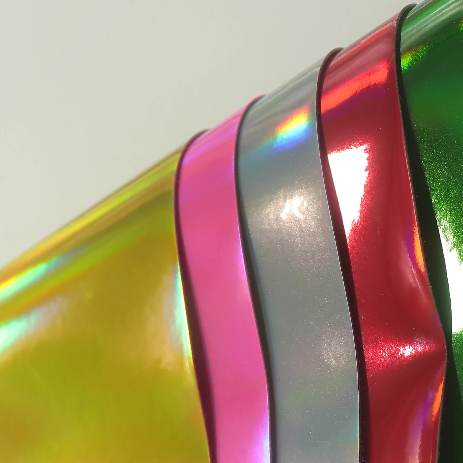 30x68cm Holografisches Schillerndes Laser-PVC-Leder Regenbogen-Spiegel Synthetisches Leder für DIY-Basteleien Federmäppchen Bekleidung