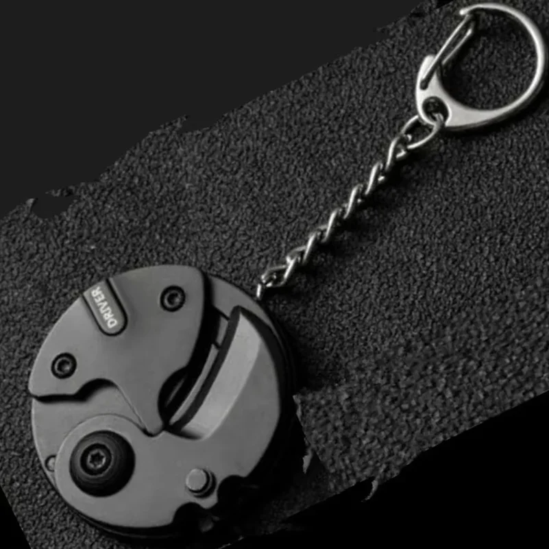 Multifunctional Keychain Screwdriver Hexagon Coin Outdoor EDC Tool Hexagon Folding Coin Knife Pocket Fold Mini Coltello Gear Pee