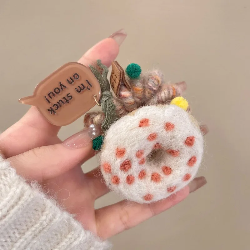 ربطات شعر Sweet Cookie الجديدة للأطفال لعام 2025 - تصميم سلك هاتف من الصوف اللطيف، ملمس راقي، ناعم غير قابل للالتصاق، أنيق للارتداء اليومي.