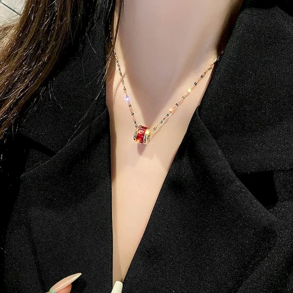 55cm Length Titanium Steel Red Zirzon Slim Waist Women Pendant Necklace Waterproof And Rust Proof Elegant Choker Drop Shipping