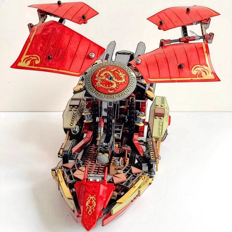 

1253 деталей, конструктор серии «Ниндзя», космический корабль, лодка, боевая машина, игрушки. Подарки для мальчиков на Рождество и день рождения. 70738