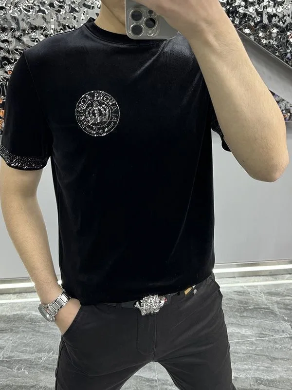 

Мужская осенне-зимняя футболка из золотистого бархата с коротким рукавом, роскошная, высококачественная, повседневная, модная, универсальная, с круглым вырезом и принтом.