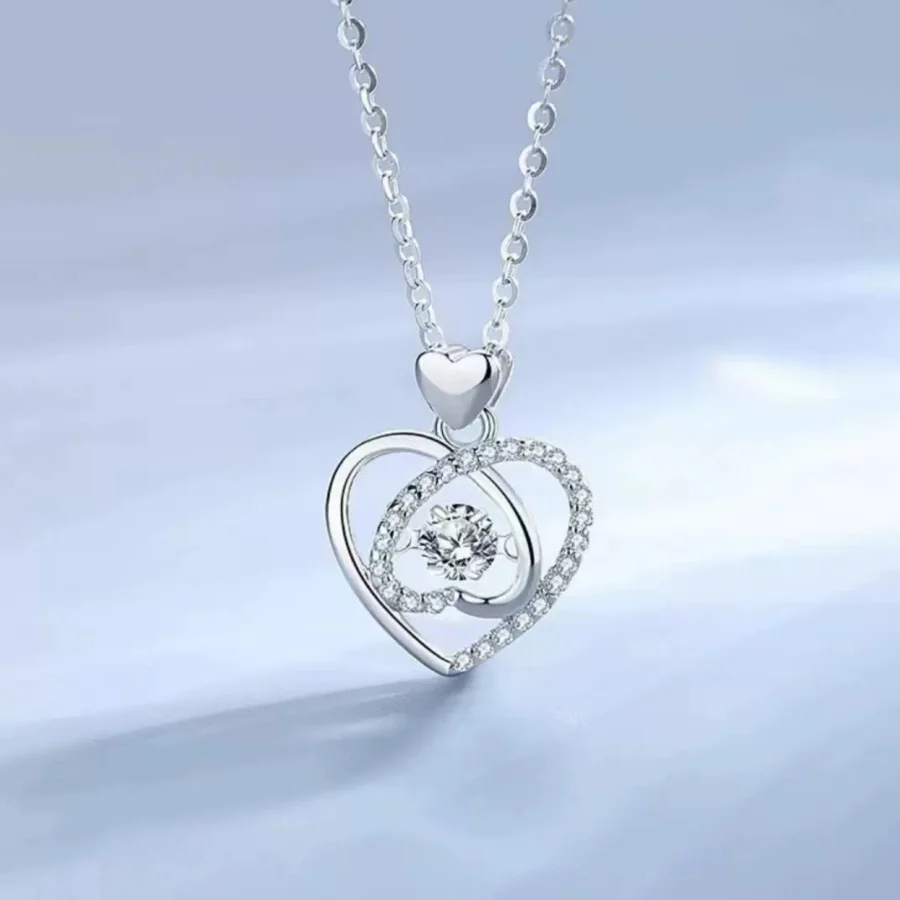 New S925 Sterling Silver Collar Necklace for Women with Heart Pendant Simple and Stylish Silver Jewelry