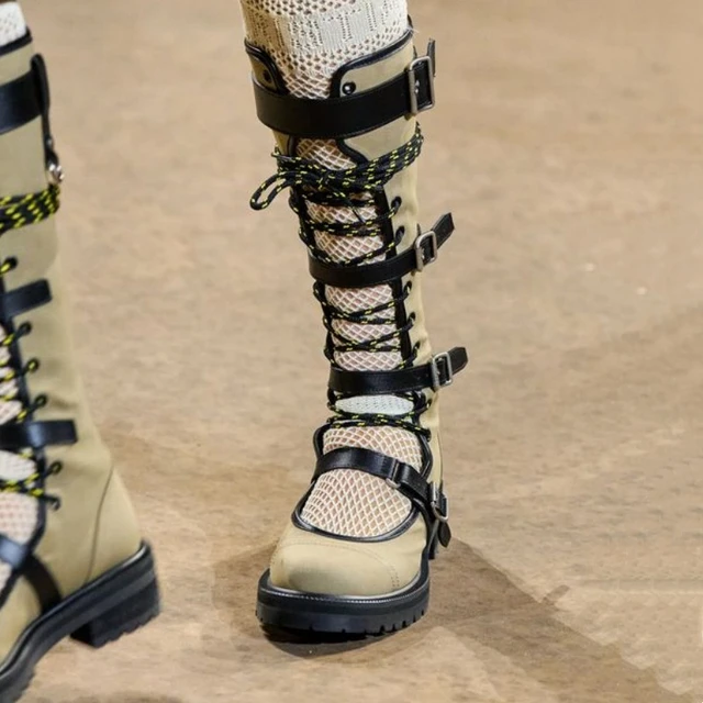 Cut out buckle belt boots store