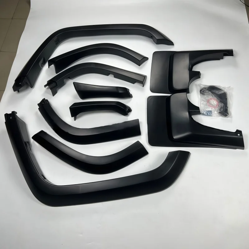 مناسبة لسلسلة LC70 قوس العجلة SUV إصدار رباعي الأبواب 75، 76، FJ79 باترول مع شبكة واقيات الطين