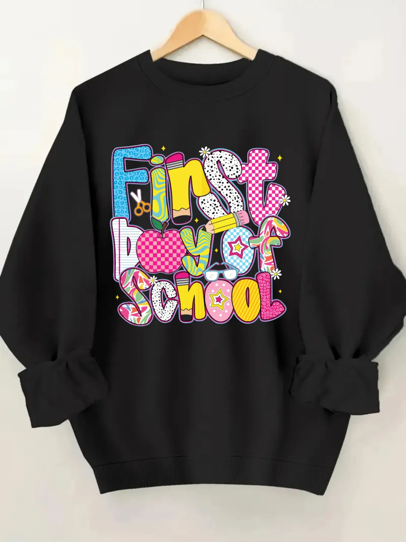 Women's Crew Neck Pullover Sweatshirt First Day School Design, Soft Casual Long Sleeve, Daily Casual Top Outfit, Winter Women's Clothing, Thanksgiving Outfit