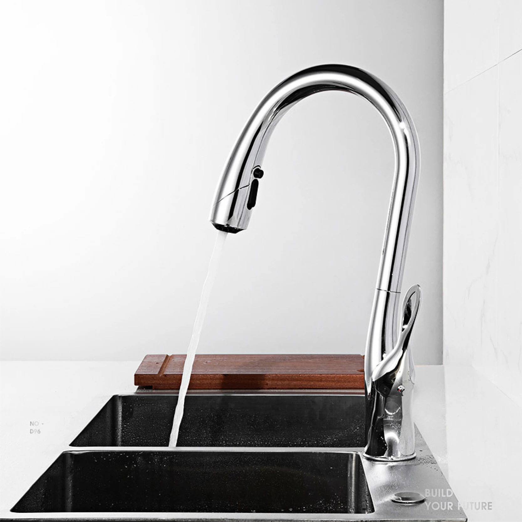 Modern luxury black brass kitchen faucet with pull-out design, single handle for hot and cold water, 3-function sink faucet