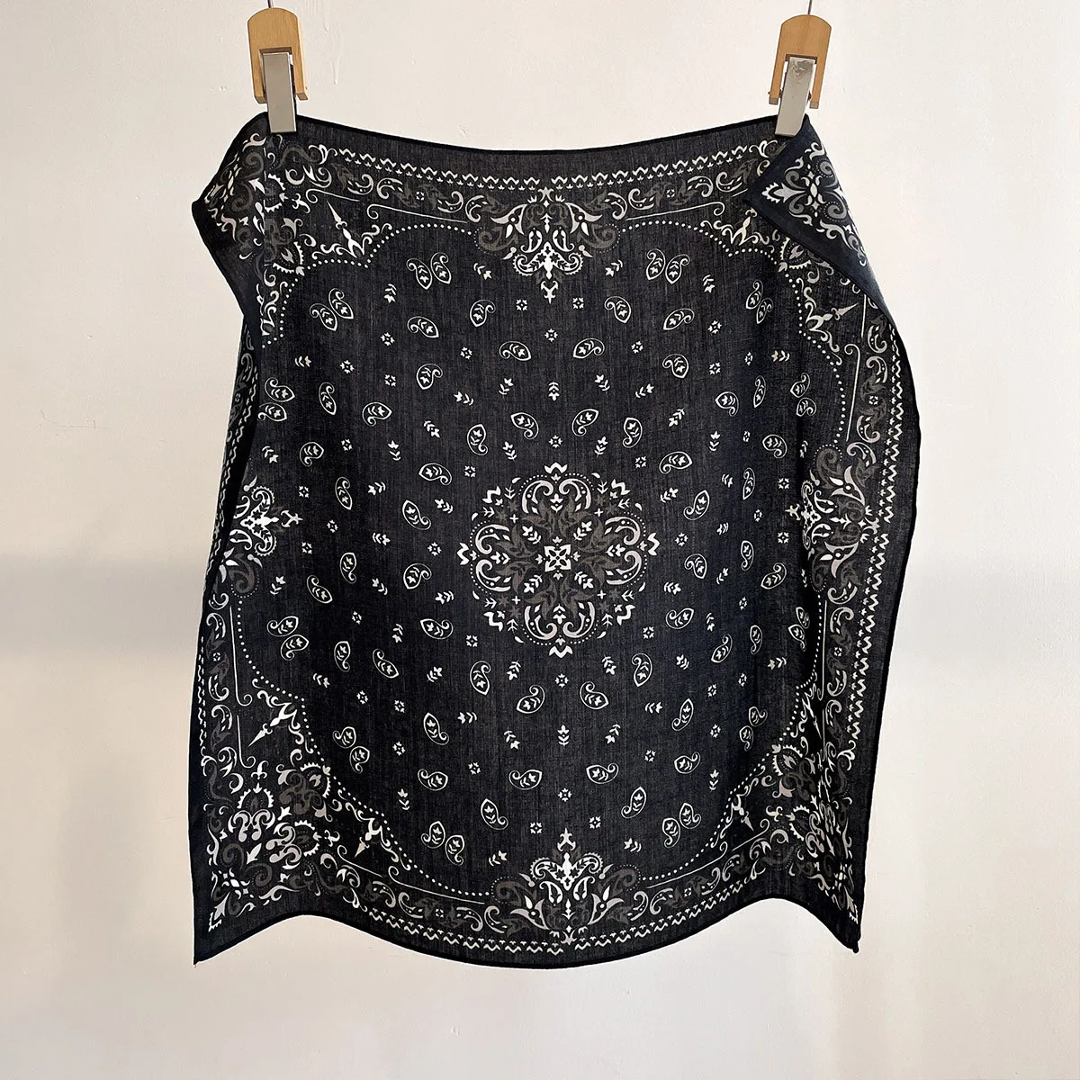 

Accesories Ribbon Square Silk Scarf Hijab Luxury Bandana Headscarf Shawl Neckerchief Foulards Femme Wraps Headband
