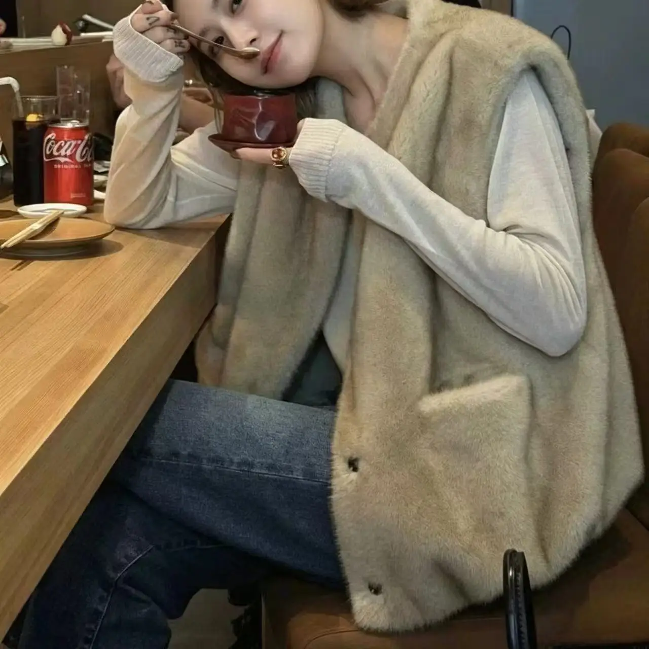 New Faux Mink Fur Women's Short Round Neck Loose Sleeveless Vest Autumn Winter Warm Coat 3
