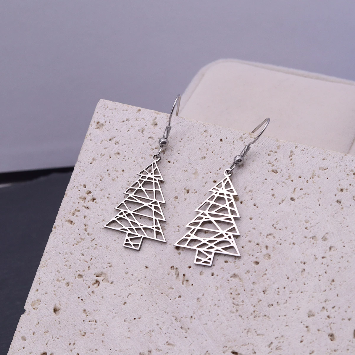 Kinitial Anting Gantung Rumbai Pohon Natal Fashion Natal Untuk Wanita Anting Pohon Natal Bahan Stainless Steel Perhiasan