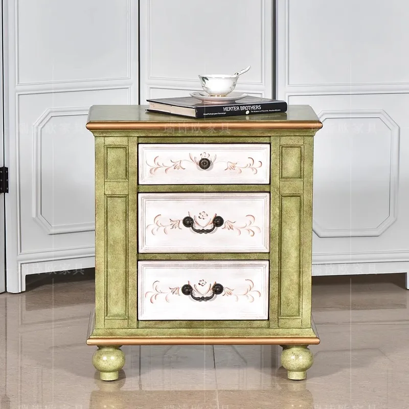 Solid wood sofa edge, retro painted storage corner, simple floor-to-ceiling low cabinet, bedroom storage drawer, bedside table