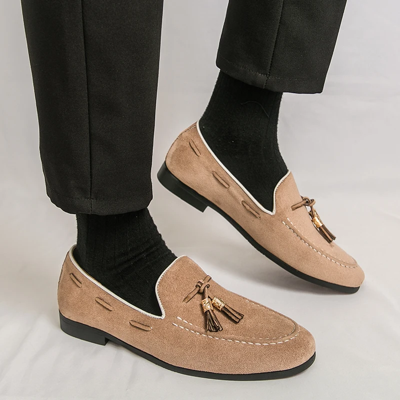 

Men Loafers Faux Suede Fringe Decoration Low Heel Comfortable Classic Business Men Shoes Size 38-46