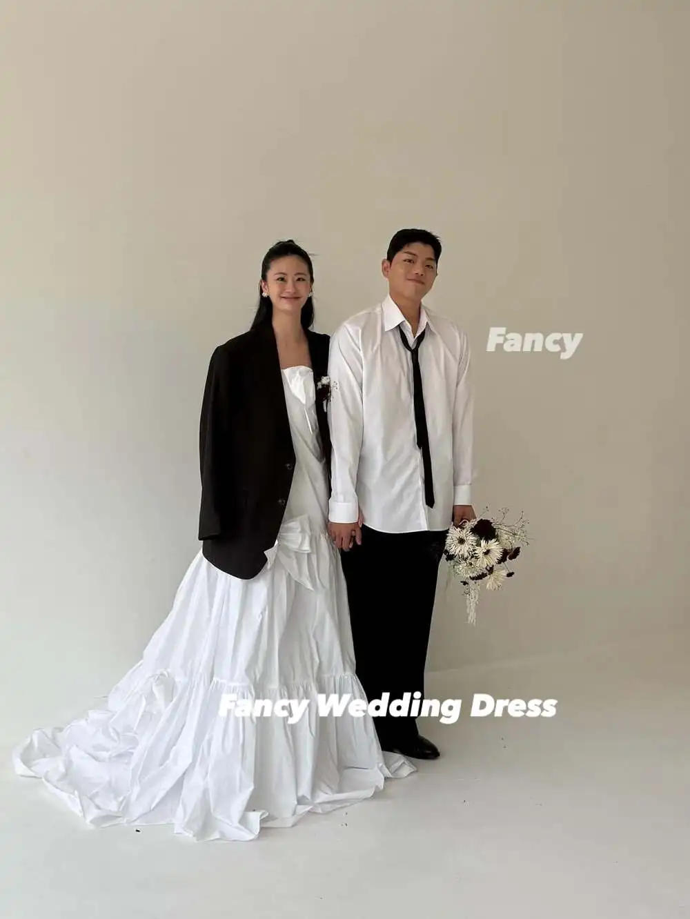 Fancy Korea Elegant A Line Wedding Dress Strapless Bow Evening Party Dresses Taffeta Floor Length Back Corset Customized