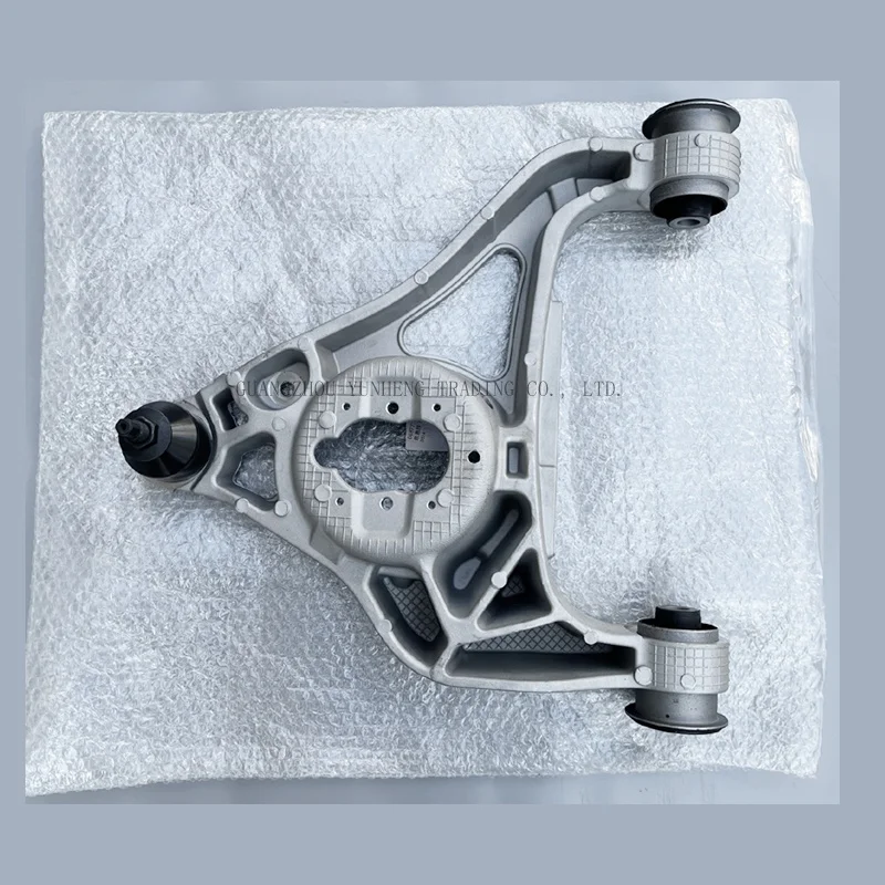 แขนควบคุมล่างด้านหน้าขวาแบบกำหนดเอง 04877158AH สำหรับรถดอดจ์ แรม ปี 2013-2024