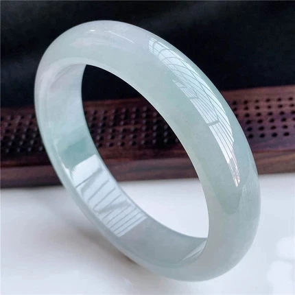 Natural Burmese Jade Light Color Bracelet Elegant Princess Jewelry Best