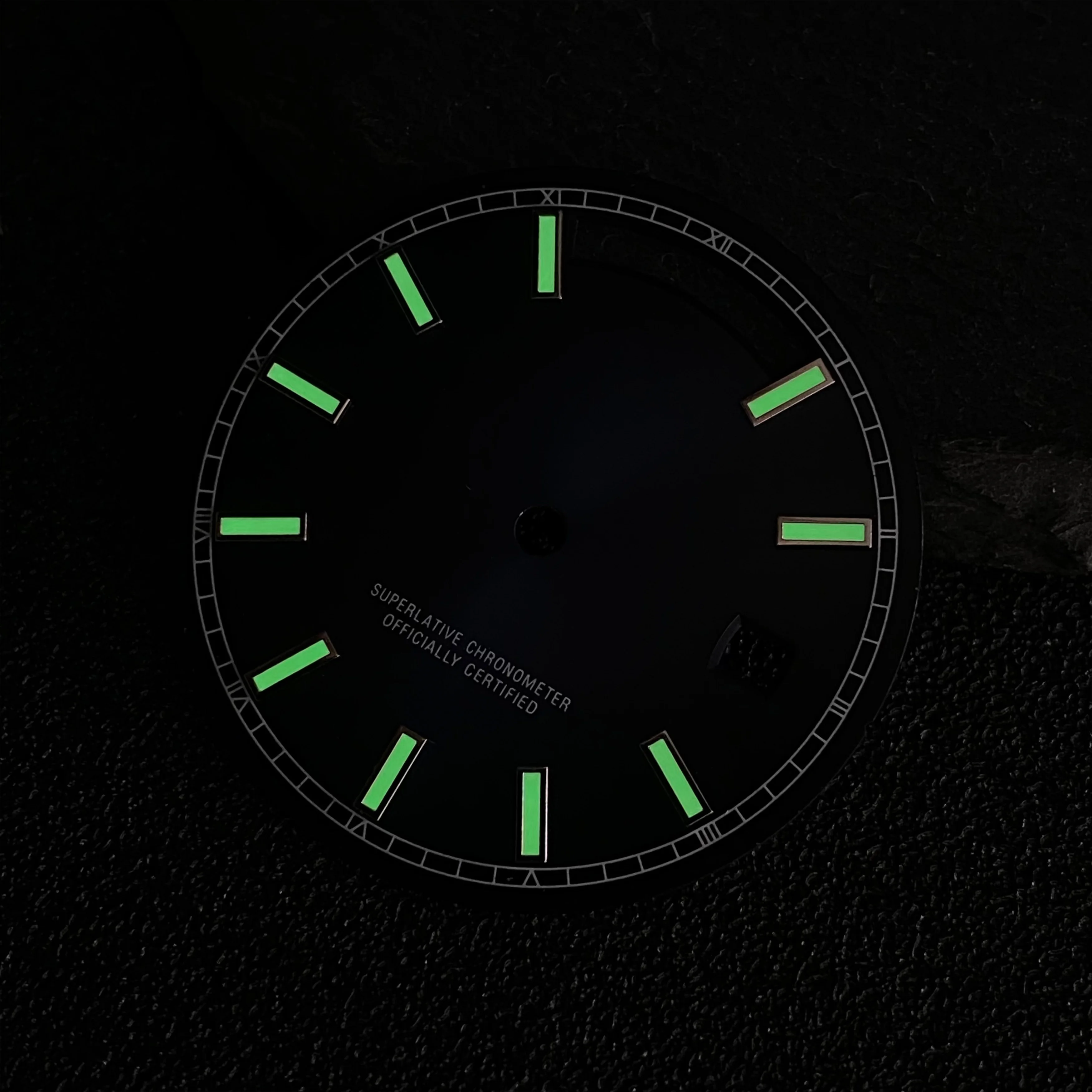 Аксессуары для циферблата 31 мм, без логотипа, днем и датой, зеленый светящийся циферблат Fot 8285, аксессуары для механизма, циферблат, индивидуальный дизайн логотипа, услуги