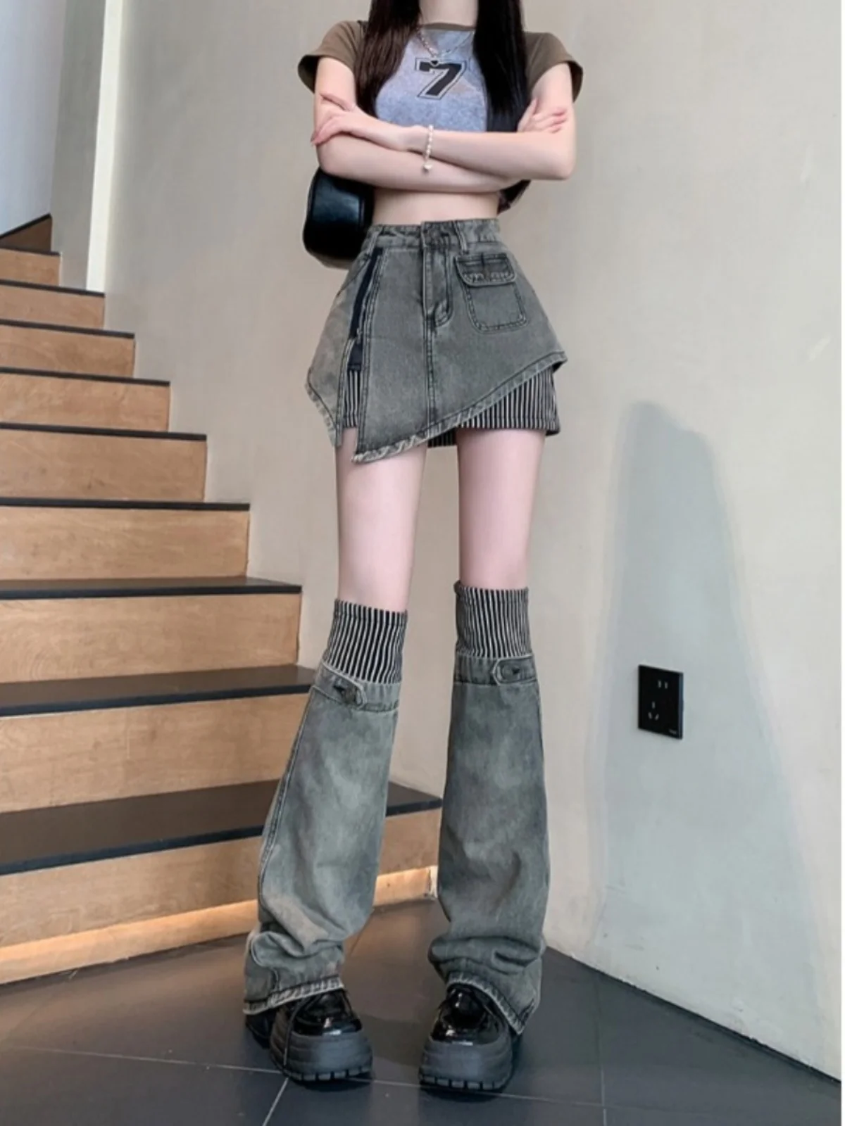 

Summer Y2K Wasteland Sle Irregular A-Line Denim Skirt Set Women's Spicy Stripe Patchwork Leggings Two-Piece Ensemble