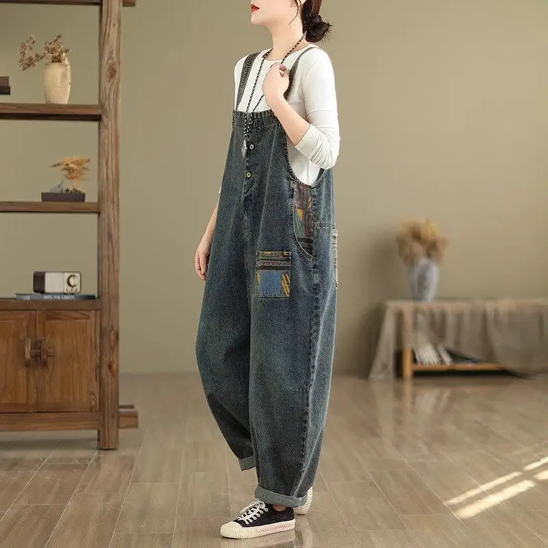 Spring And Autumn 2024 New Denim Overalls Women's Printed Pockets Retro Washed Fashion Casual Jumpsuit Pants Strap Jeans K2514