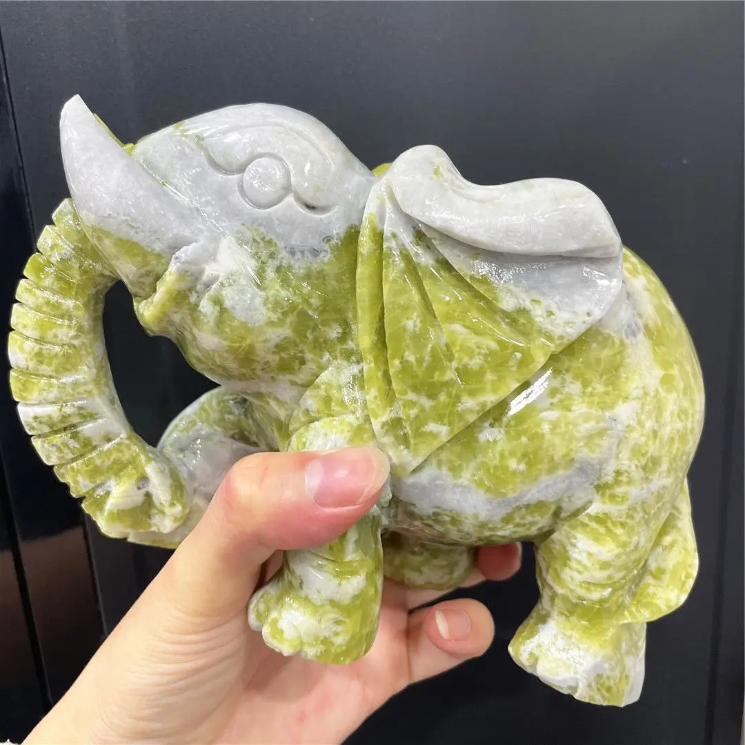 2KG Big Stone Crystal Natural Serpentine Jade Jadeite Quartz Large Rock Elephant Figurine Carving House Decorations Feng Shui