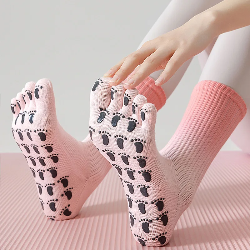 

Носки для йоги, нескользящие профессиональные женские носки с пятью пальцами, спортивные нескользящие носки для фитнеса, напольные носки для взрослых, пилатеса