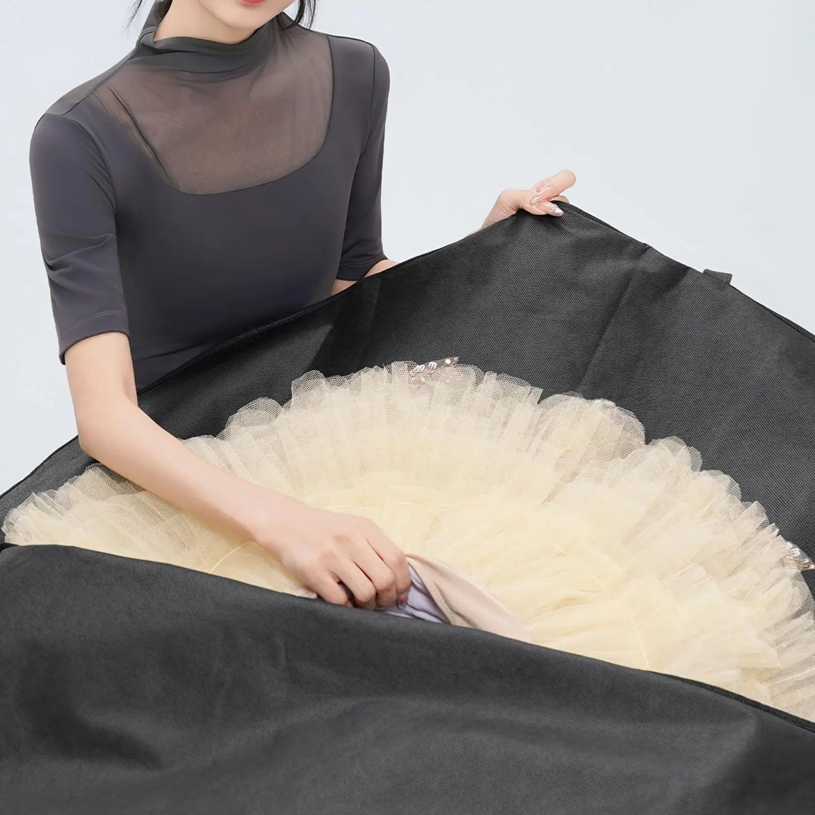 Dance Costume Garment Bag Tote Large Round Sturdy Practical for Performance with Handle Strap Stylish Tutu Skirt Storage