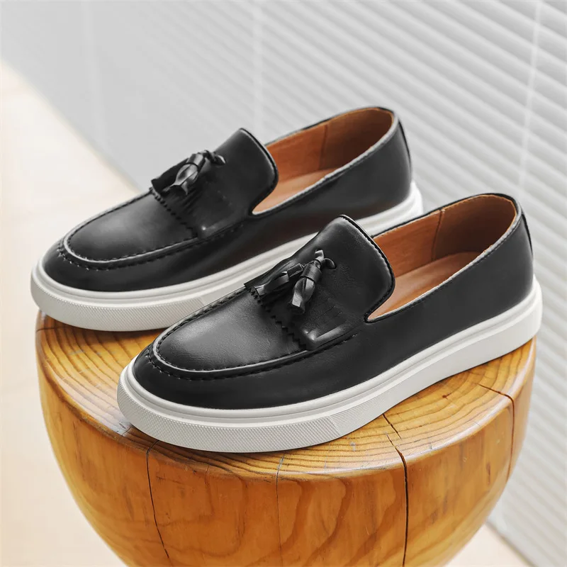 

Fashion Men's Classic Tassels Loafers Moccasins Men Casual Slip-on Leather Shoes Mens Outdoor Board Shoe Driving Flats