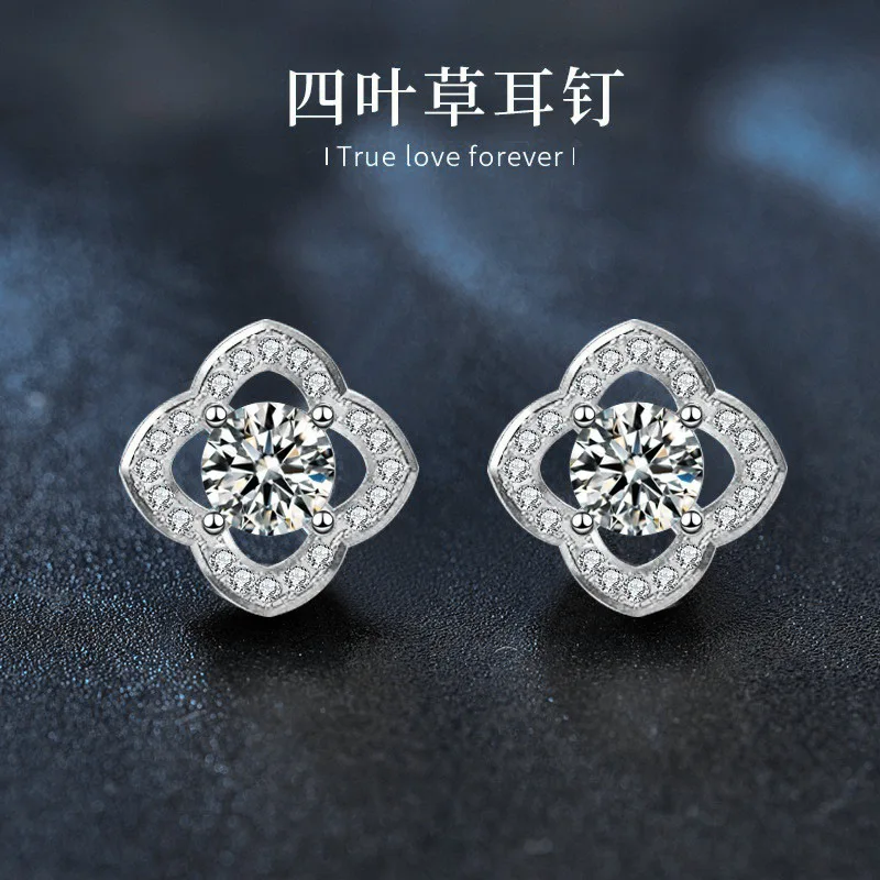 

925 sterling silver four-leaf clover earrings for women, exquisite vintage style, inlaid with moissanite, wholesale