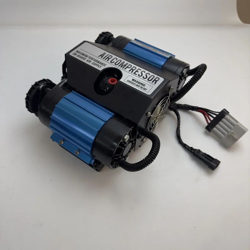 2025 ضاغط سيارة عالي التحمل بأسطوانة مزدوجة 4 × 4 منفاخ إطارات