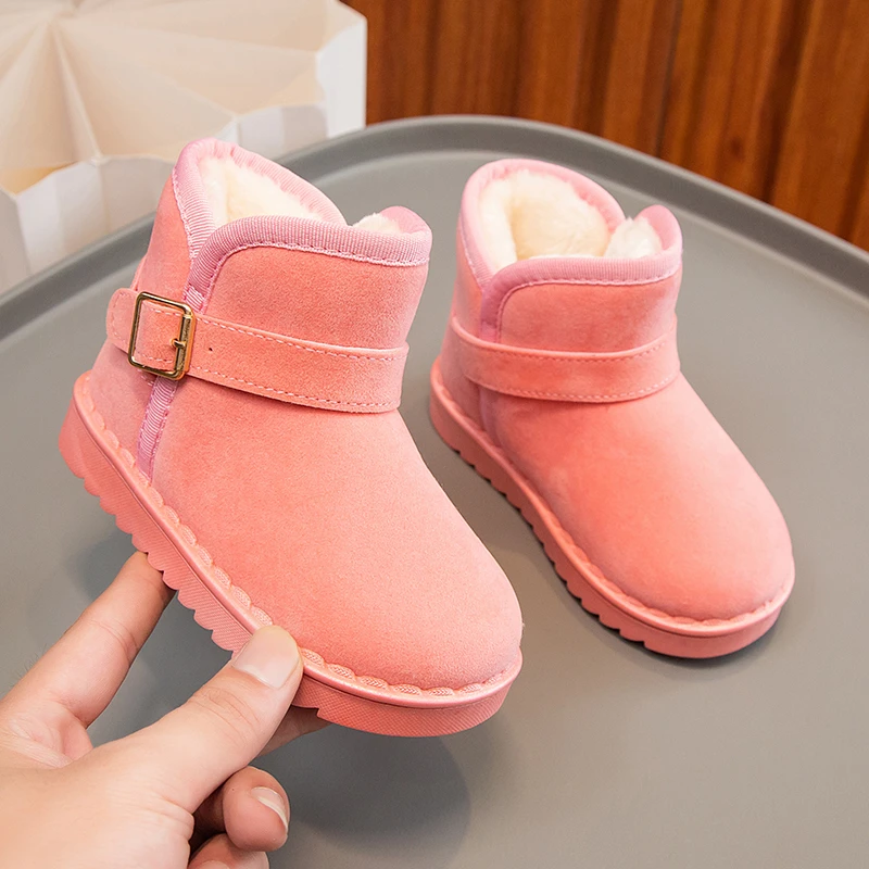 Sepatu bot salju anak perempuan, sepatu bot musim dingin pergelangan kaki, sepatu bulu anak laki-laki hangat, sepatu bot Platform gesper ukuran 23-36 2024