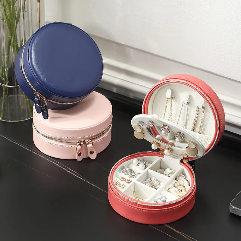 Circular Jewelry Storage Box Travel Portable Jewelry Organizer Display Earrings Necklace Ring Storage Case Leather Jewelry Box