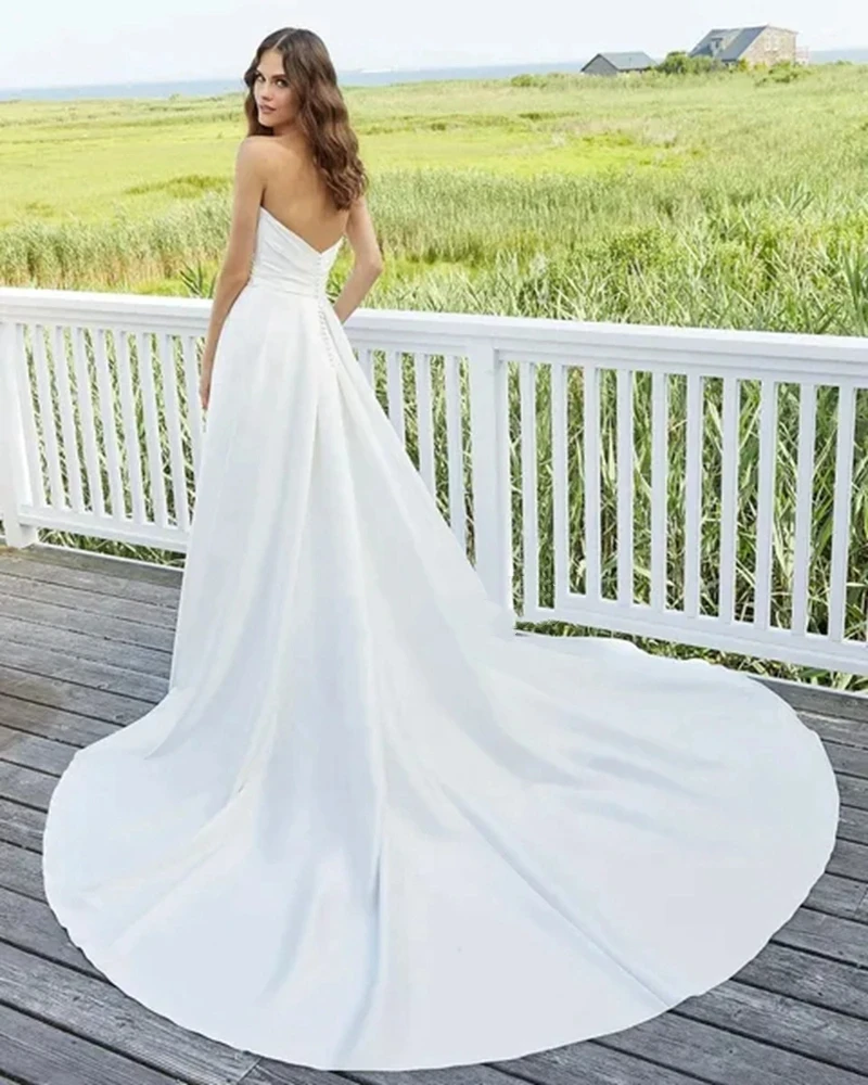 Simple White Luxury Wedding Dresses New Strapless A-Line Bridal Gowns Sleeveless Vintage Satin Backless Vestidos De Novia W10292