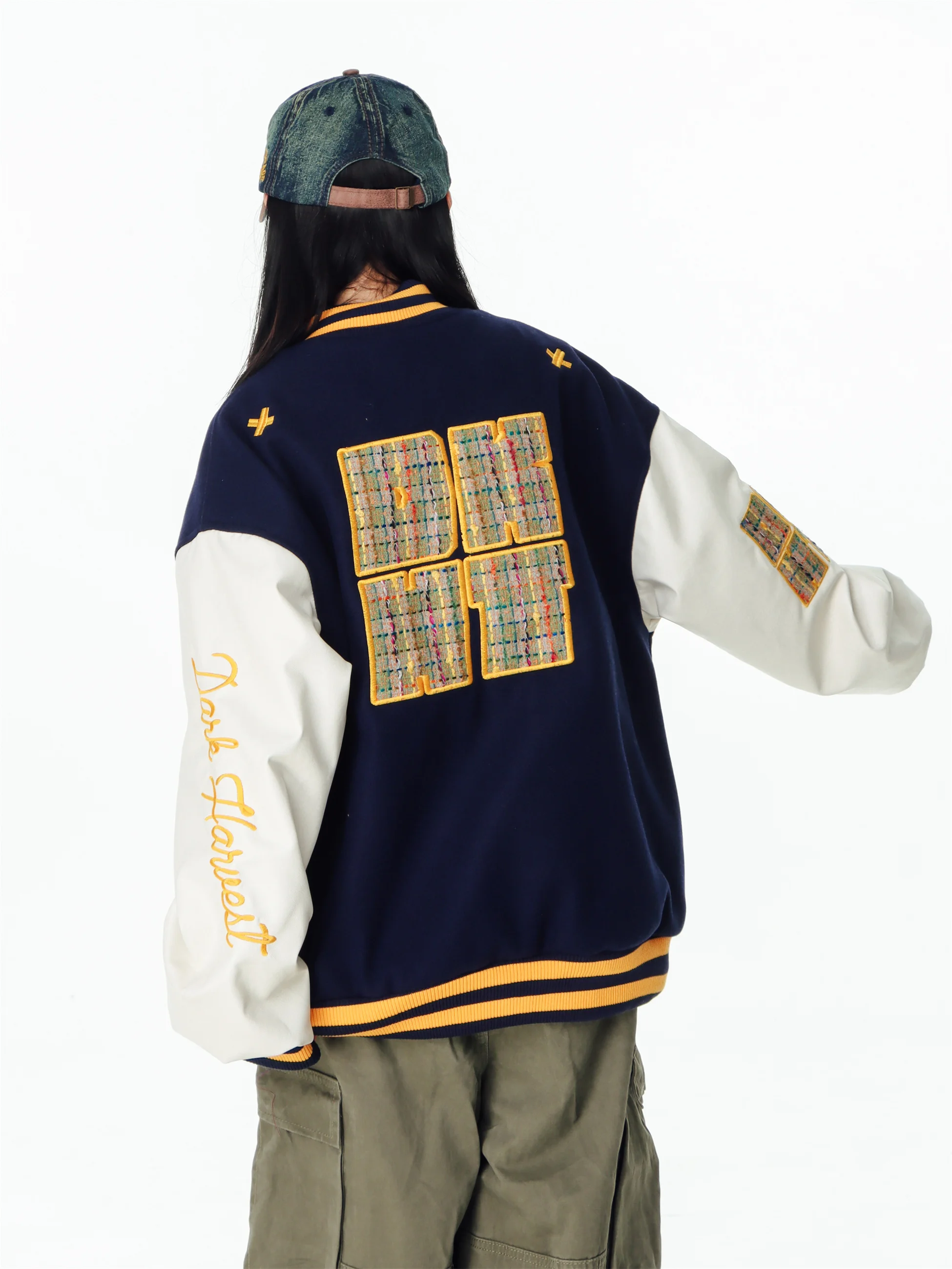 

KESOAK American Sle Baseball Jaet Свободное повседневное пальто для пар с вышивкой Дизайн воротника Цвет весна осень Oute...