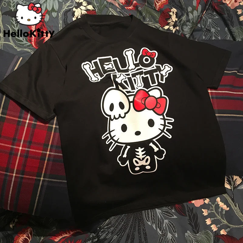 Sanrio Hello Kitty Halloween Design Black Tops Bone Printed Short Sleeve Tees Oversized T-shirts Women Men Summer Fashion Tshirt