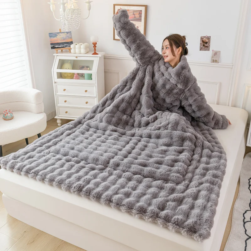 Thickened Winter Wearable Blanket with Sleeves All-in-One Warm Shoulder Protector Multi-Function Phone-Friendly Sleeping Bag