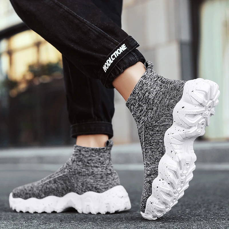 Men Shoes New Comfortable High-top Walking Shoes Women Lightweight Fashion Casual Sneakers Breathable Slip on Mens Loafers Black