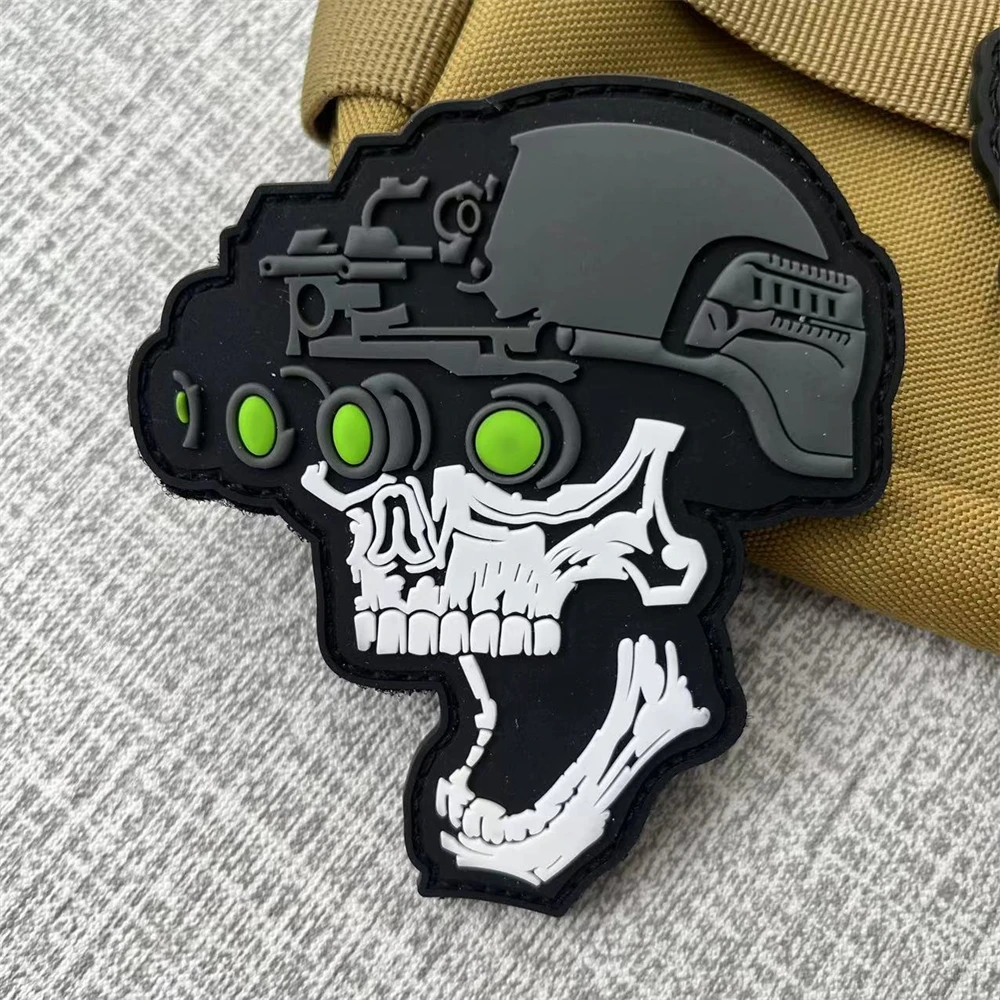 Russian Anti Terror Chevron Skull Tactical Call of Duty COD20 Morale Badge Patches Armband Backpack Hook and Loop Sticker