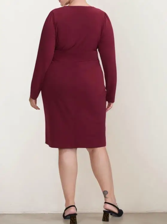 

plus Size Women's Long Sleeved Dress Autumn Temperament Commuting Cross V-Neck Pleated Slim Slit Dress