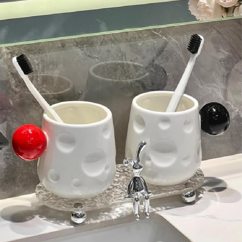 Bathroom Supplies Ceramic Mug Ceramic Cheese-shaped Toothbrush Cup Upscale Wash Cup Shelf Decoration Bathroom Accessories